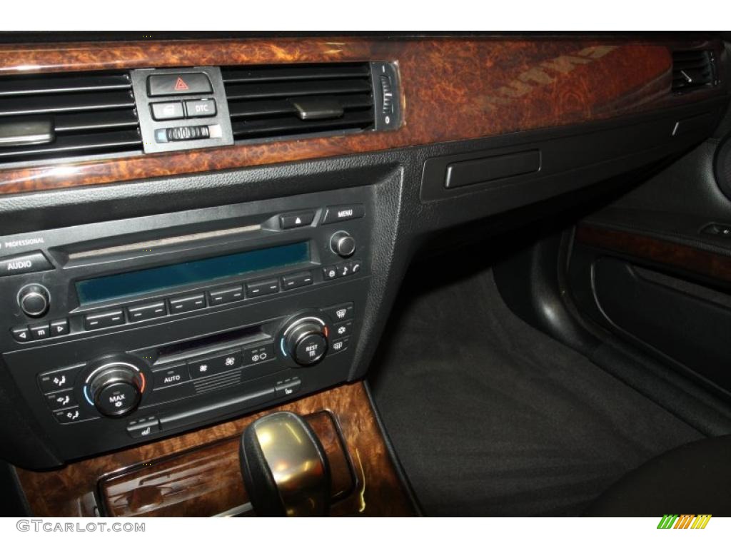 2008 3 Series 328i Convertible - Jet Black / Black photo #29