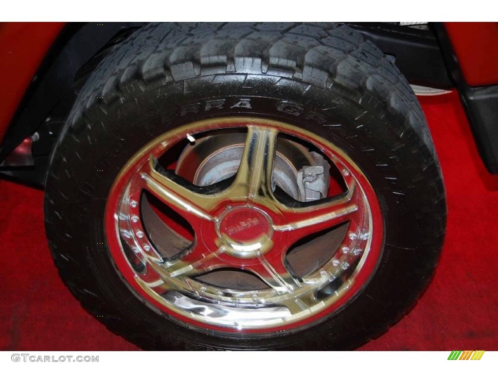 2008 Jeep Wrangler Unlimited Sahara Custom Wheels Photo #47032404