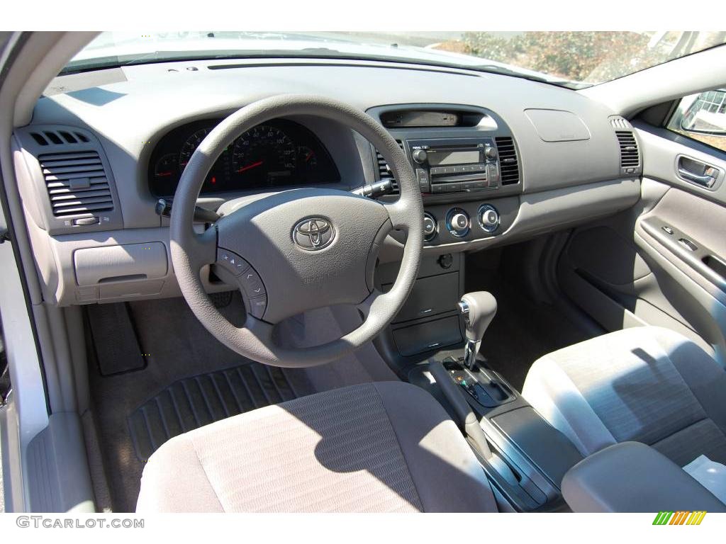 2006 Camry LE - Lunar Mist Metallic / Taupe photo #10