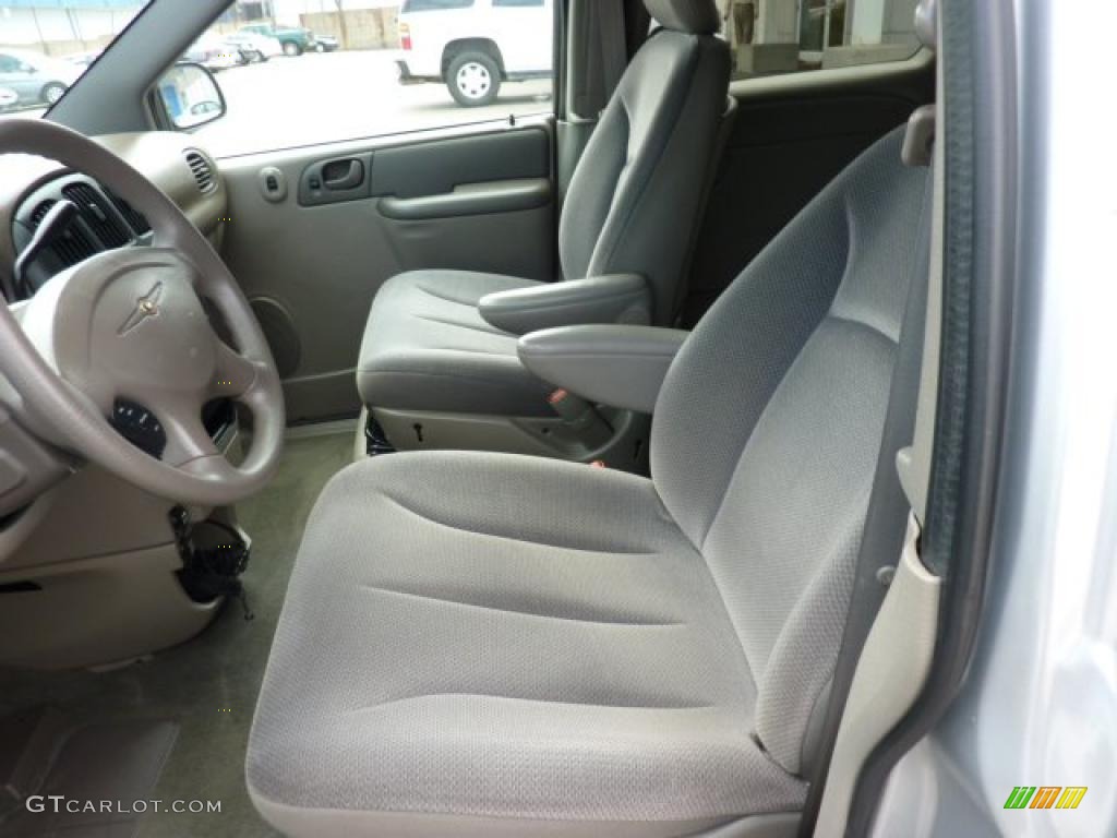 Taupe Interior 2002 Chrysler Voyager Standard Voyager Model Photo #47033331