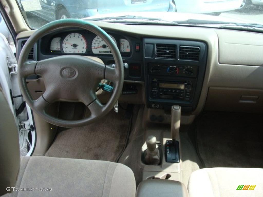 2003 Tacoma V6 TRD Double Cab 4x4 - Super White / Oak photo #9