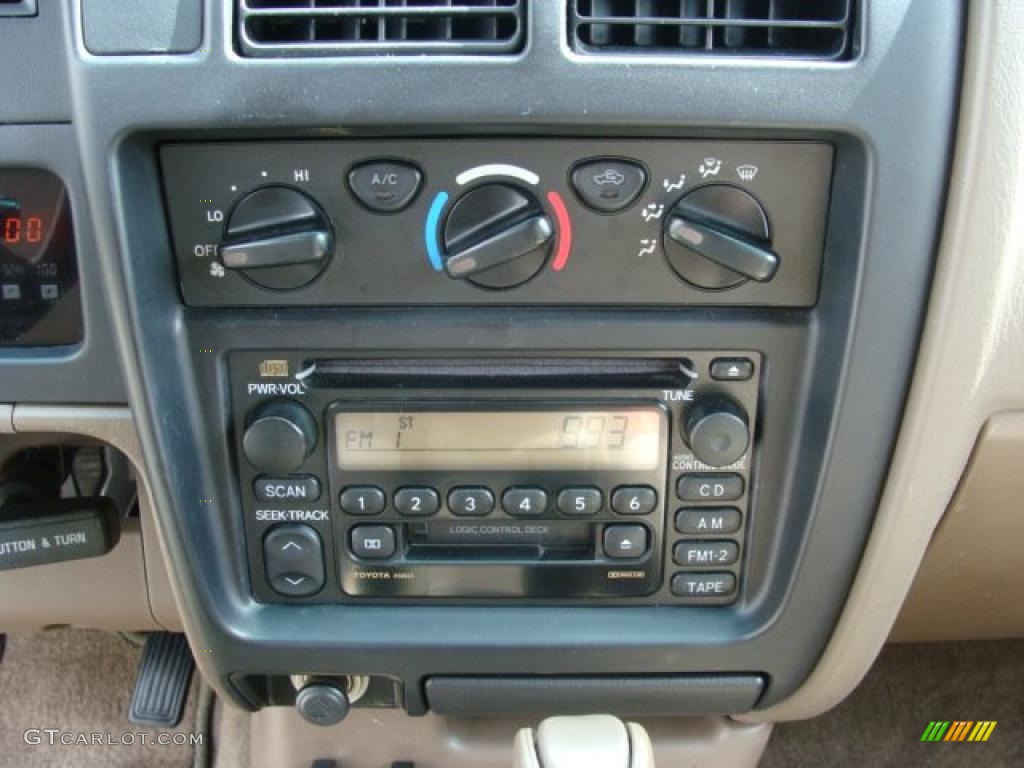 2003 Tacoma V6 TRD Double Cab 4x4 - Super White / Oak photo #11