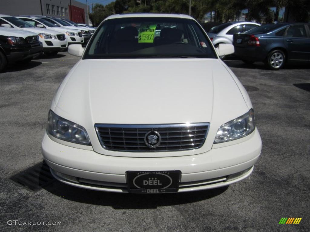 2001 Catera Sedan - Ivory White / Neutral photo #8