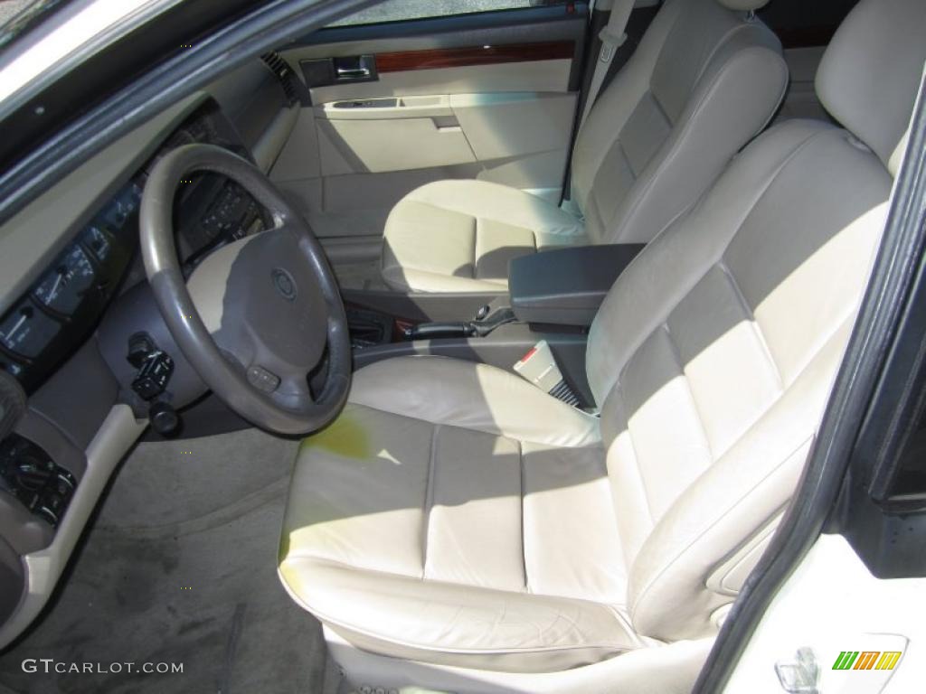 Neutral Interior 2001 Cadillac Catera Sedan Photo #47036982