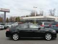 Black - Camry SE Photo No. 1