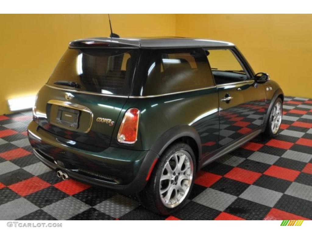British Racing Green Metallic 2006 Mini Cooper S Hardtop Exterior Photo #47037996