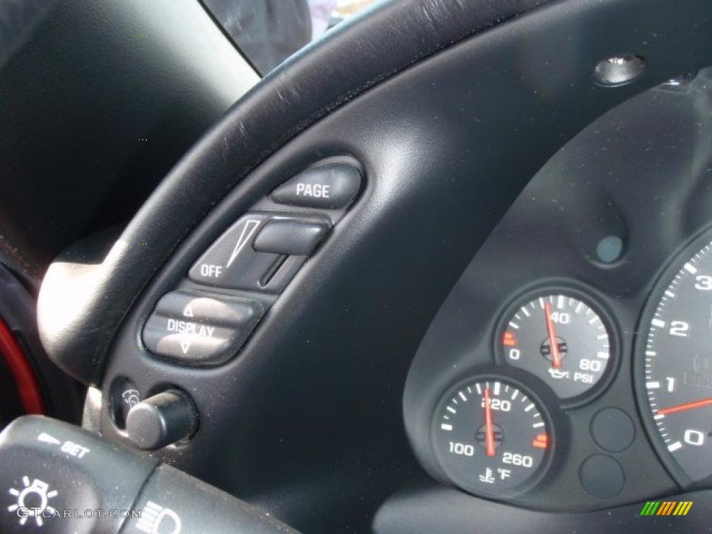 2002 Chevrolet Corvette Convertible Controls Photo #47038881