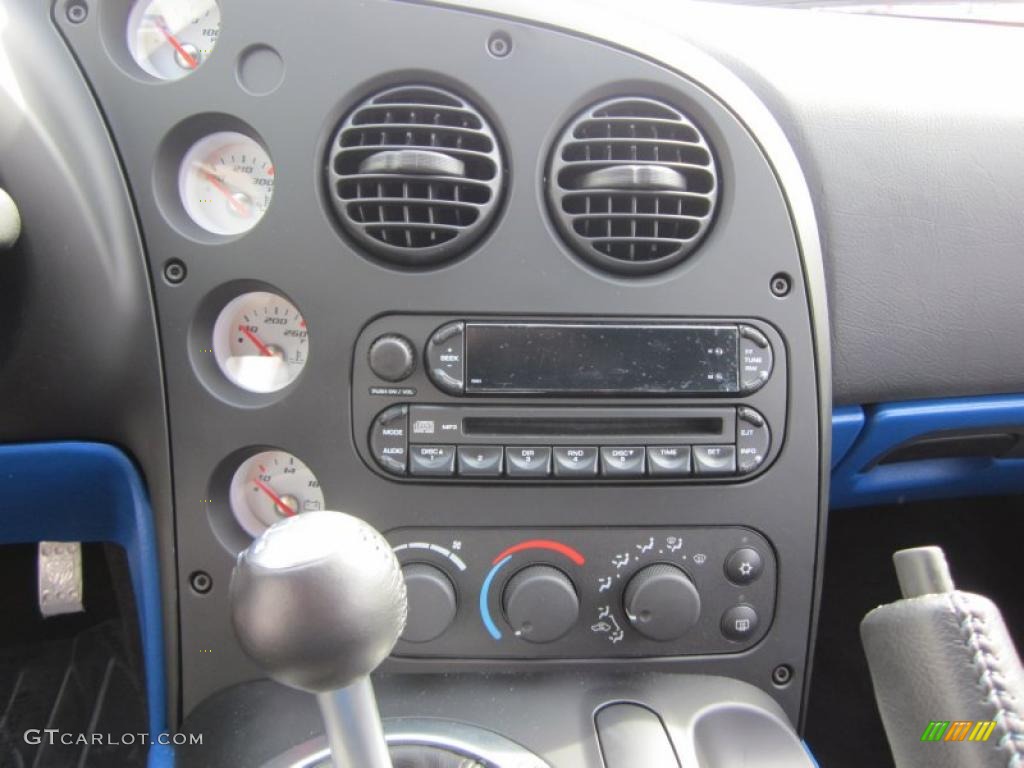 2008 Dodge Viper SRT-10 Coupe Controls Photo #47039559