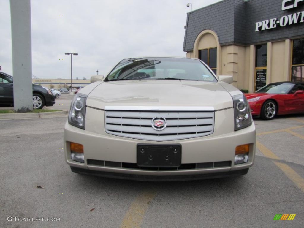 2007 CTS Sedan - Gold Mist / Cashmere photo #2