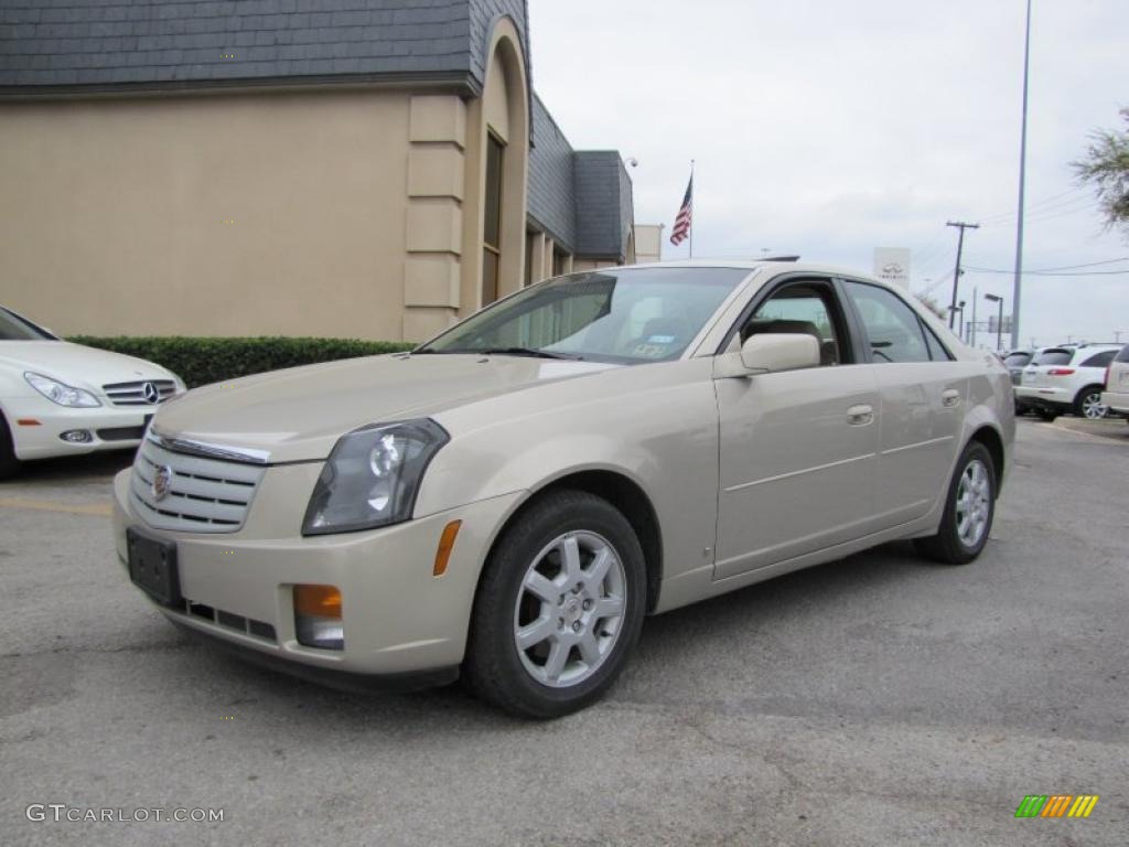 2007 CTS Sedan - Gold Mist / Cashmere photo #3