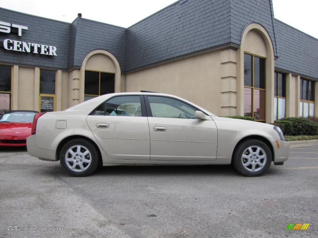 2007 CTS Sedan - Gold Mist / Cashmere photo #7
