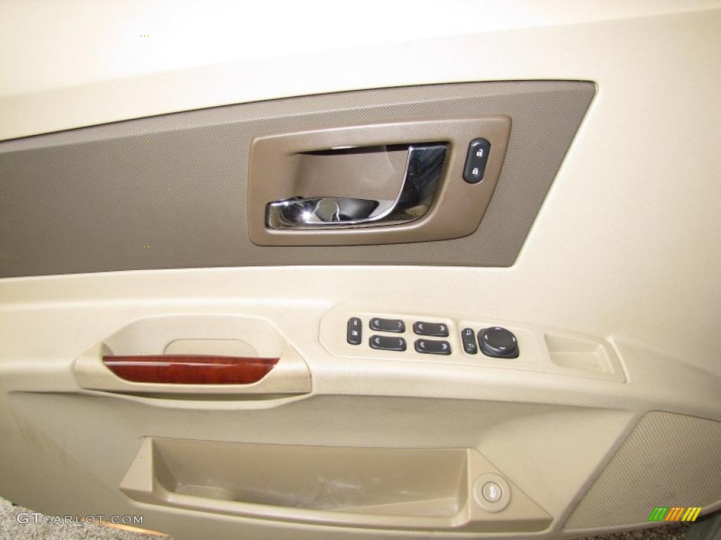 2007 CTS Sedan - Gold Mist / Cashmere photo #12