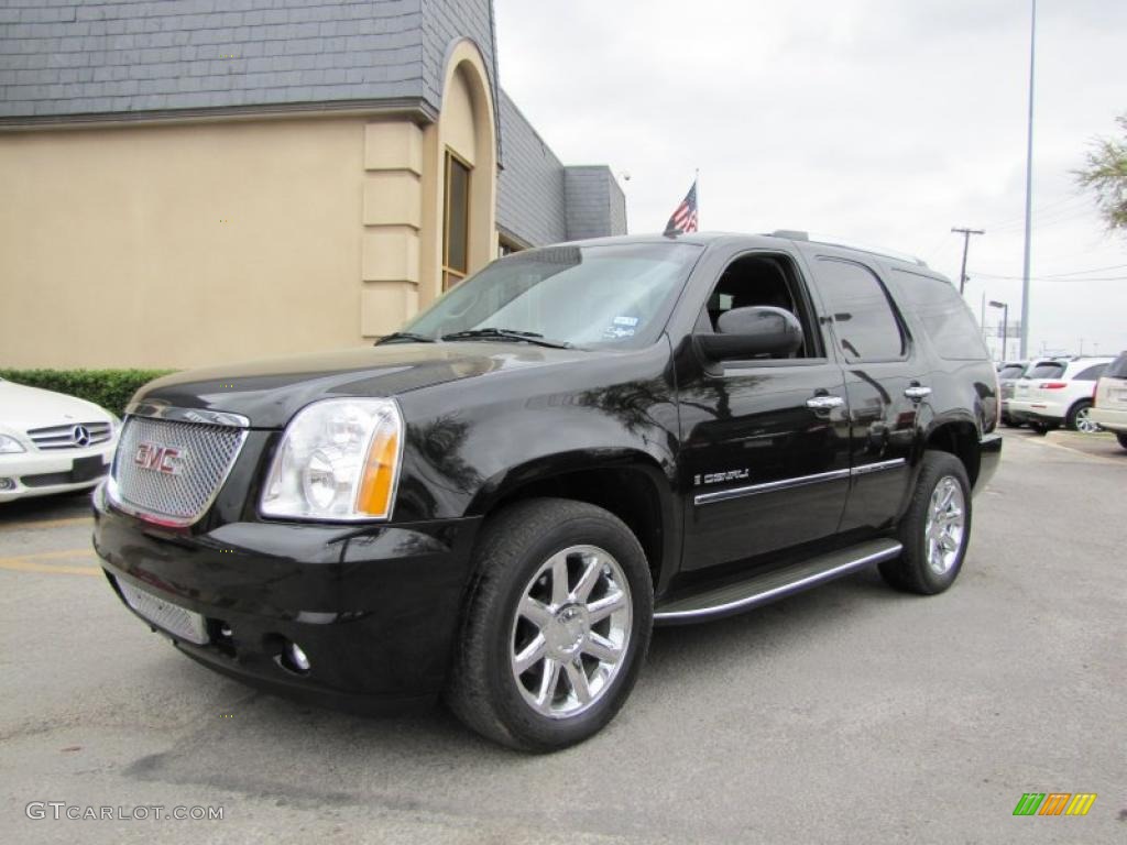 2009 GMC Yukon Denali Exterior Photos