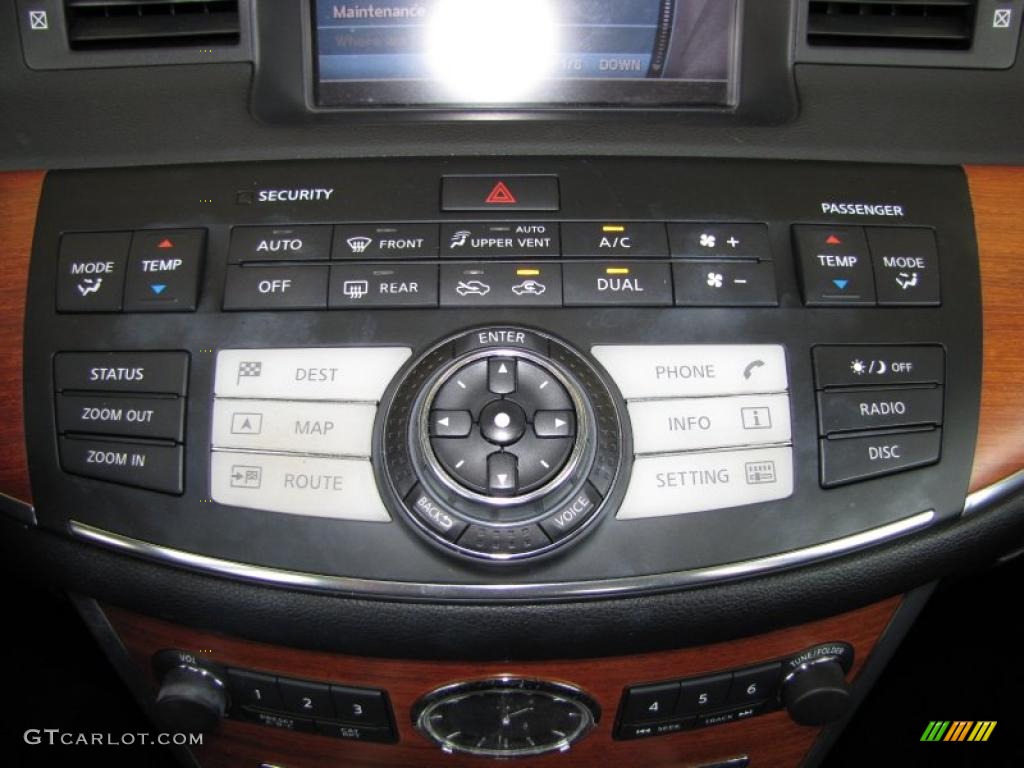 2007 Infiniti M 35 Sedan Controls Photo #47042535