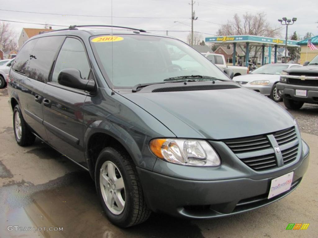 2007 Grand Caravan SE - Magnesium Pearl / Medium Slate Gray photo #22