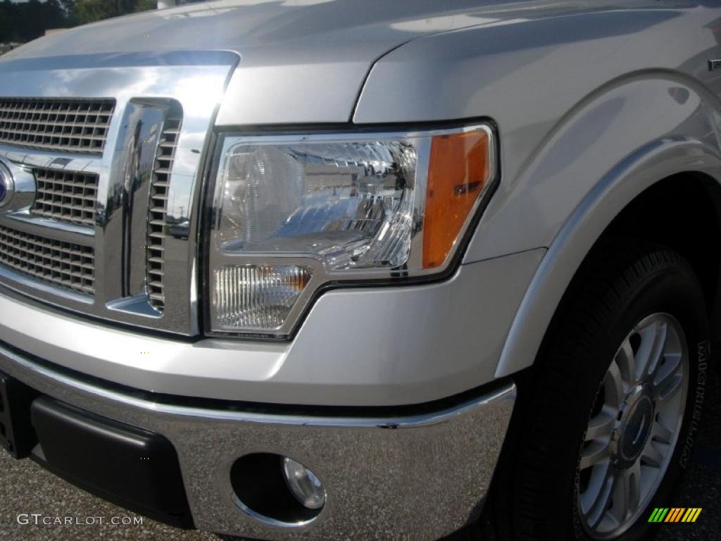 2010 F150 Lariat SuperCrew - Ingot Silver Metallic / Black photo #8