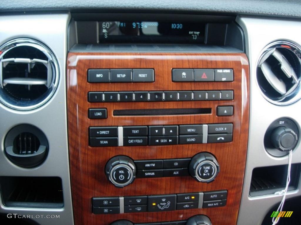 2010 F150 Lariat SuperCrew - Ingot Silver Metallic / Black photo #31
