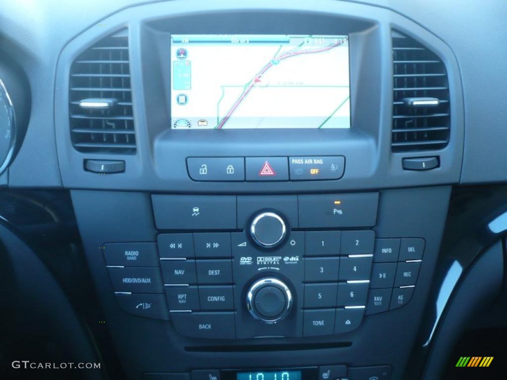 2011 Buick Regal CXL Turbo Controls Photo #47045094