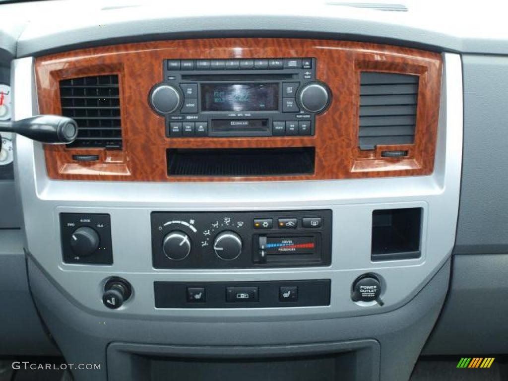 2006 Dodge Ram 3500 Laramie Mega Cab 4x4 Dually Controls Photo #47046378