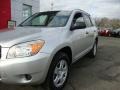 Classic Silver Metallic - RAV4 4WD Photo No. 2