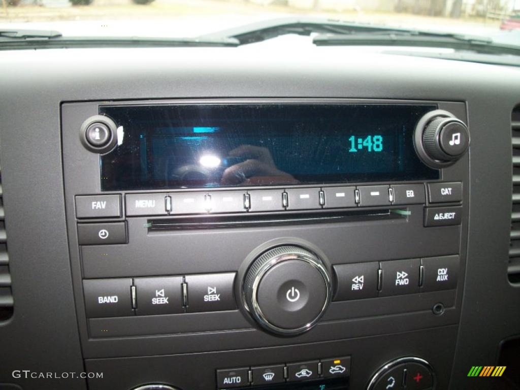 2011 Silverado 1500 LT Extended Cab 4x4 - Sheer Silver Metallic / Ebony photo #36