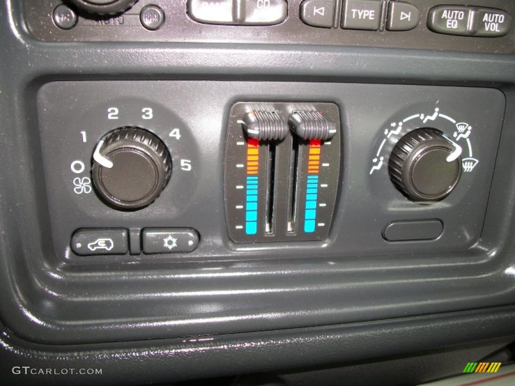 2007 Chevrolet Silverado 1500 Work Truck Regular Cab 4x4 Controls Photo #47051229
