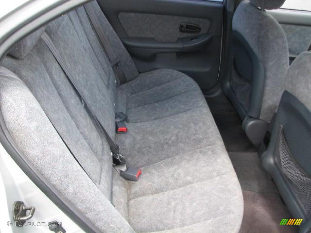 2002 Elantra GLS Sedan - Silver Pewter / Gray photo #18