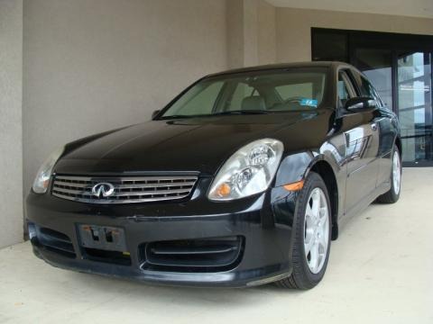 2004 Infiniti G 35 x Sedan Data, Info and Specs
