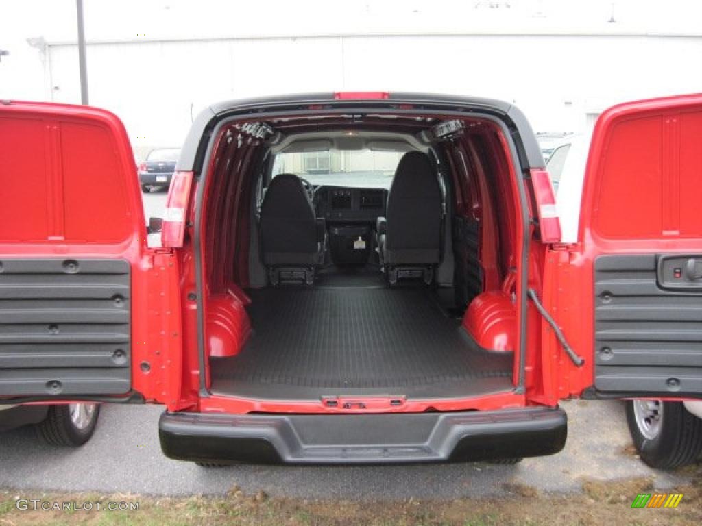 Medium Pewter Interior 2010 Chevrolet Express 2500 Work Van Photo #47053716