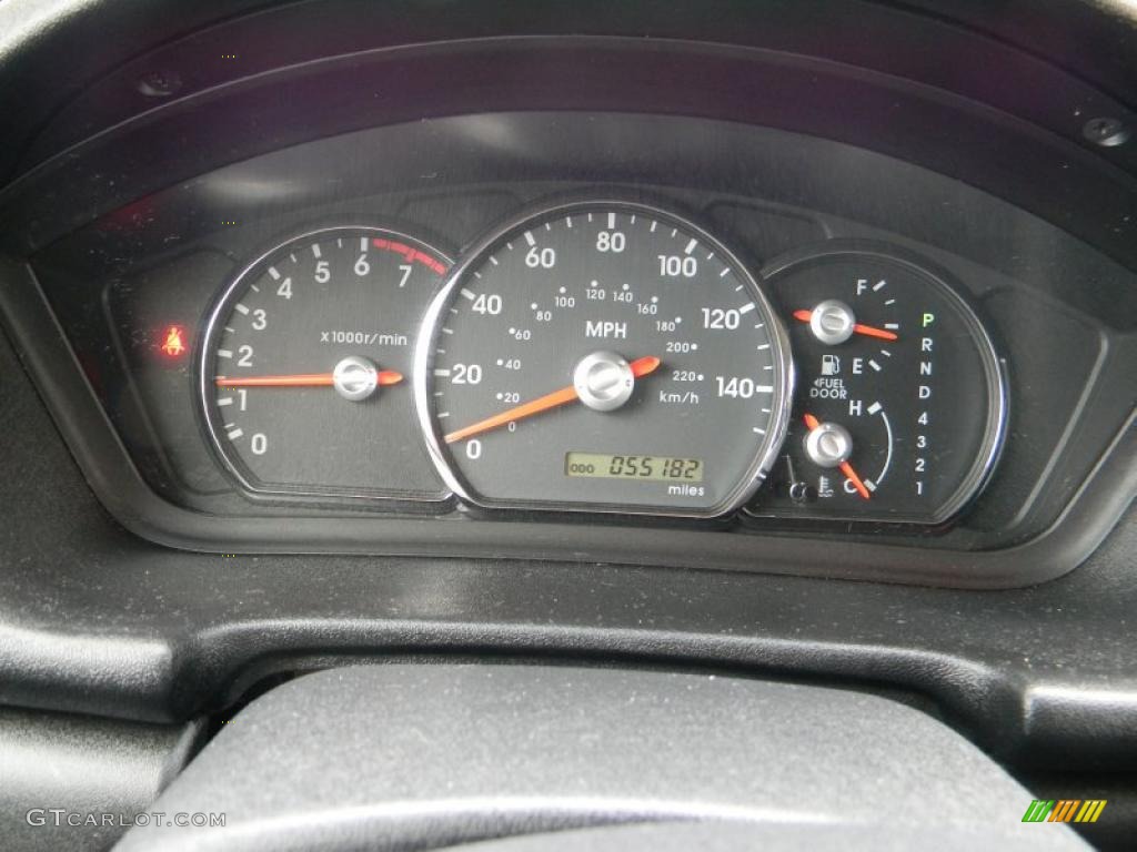 2007 Mitsubishi Endeavor SE AWD Gauges Photo #47053950