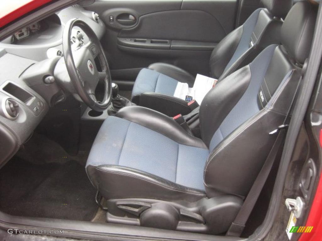 Black Interior 2005 Saturn ION Red Line Quad Coupe Photo #47054320