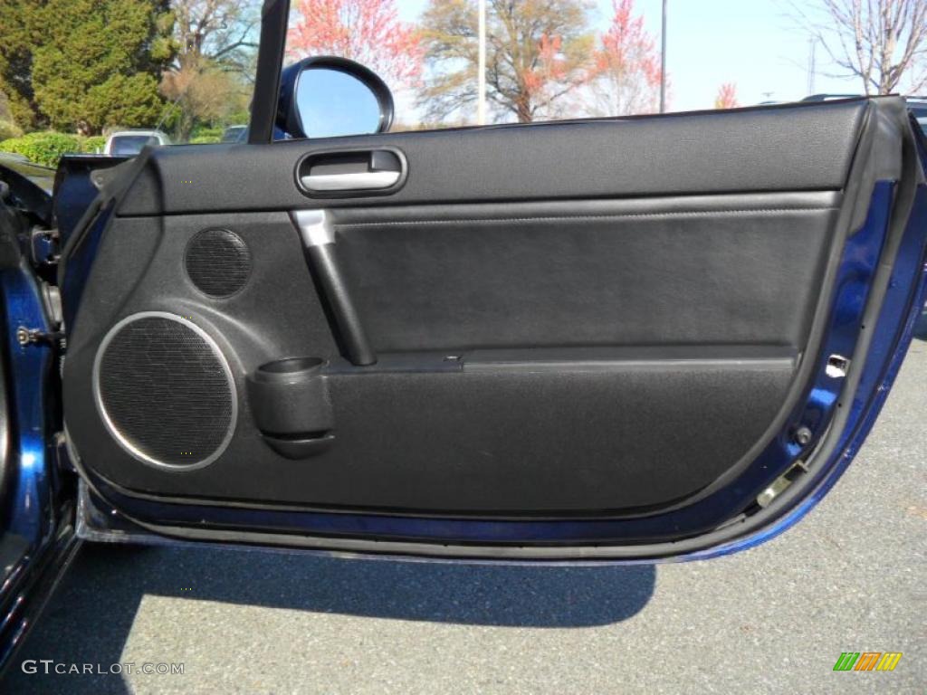 2007 Mazda MX-5 Miata Grand Touring Roadster Black Door Panel Photo #47054665