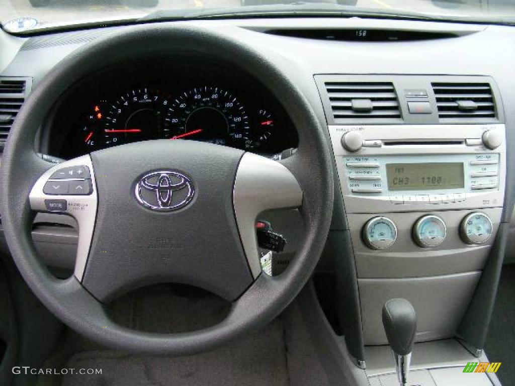 2009 Camry LE - Classic Silver Metallic / Ash photo #14