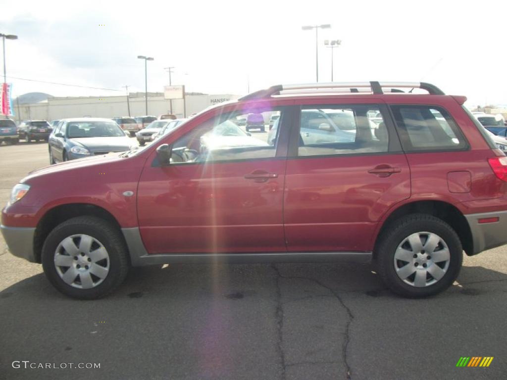 2005 Outlander LS AWD - Rio Red Pearl / Charcoal photo #3
