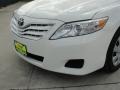 Super White - Camry  Photo No. 10