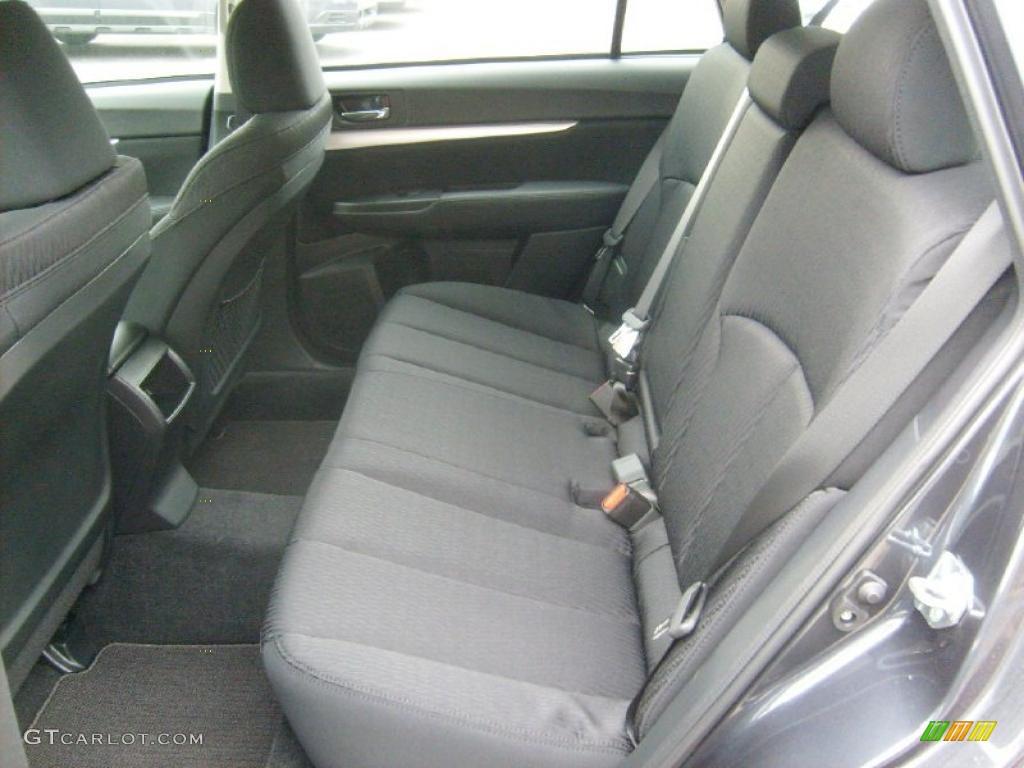 2011 Outback 2.5i Wagon - Graphite Gray Metallic / Off Black photo #5