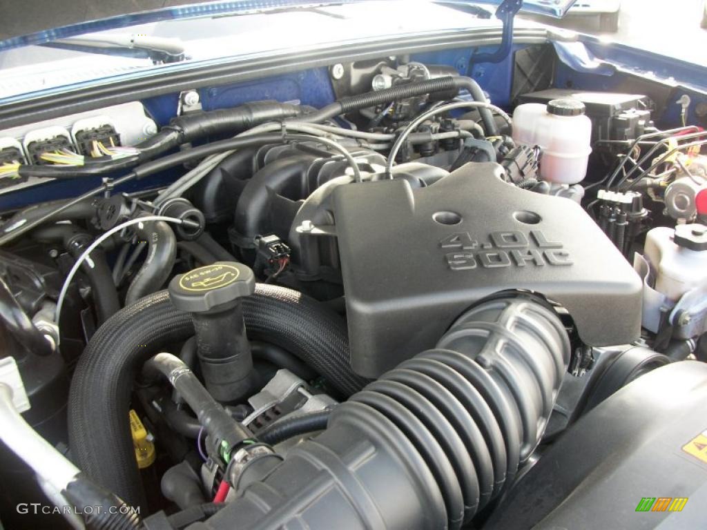 2007 Ford Ranger XLT SuperCab 4x4 Engine Photos