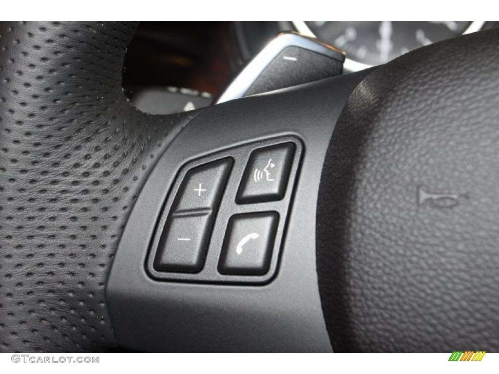 2011 BMW 3 Series 335i Convertible Controls Photo #47059484