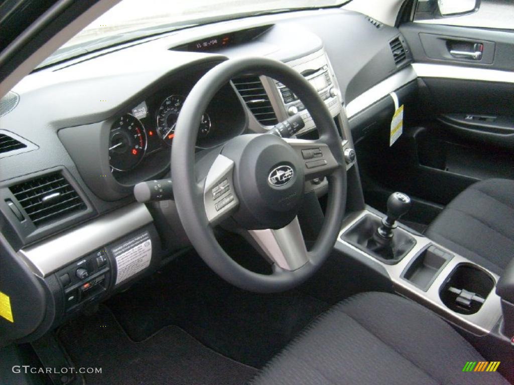 Off Black Interior 2011 Subaru Outback 2.5i Wagon Photo #47059568