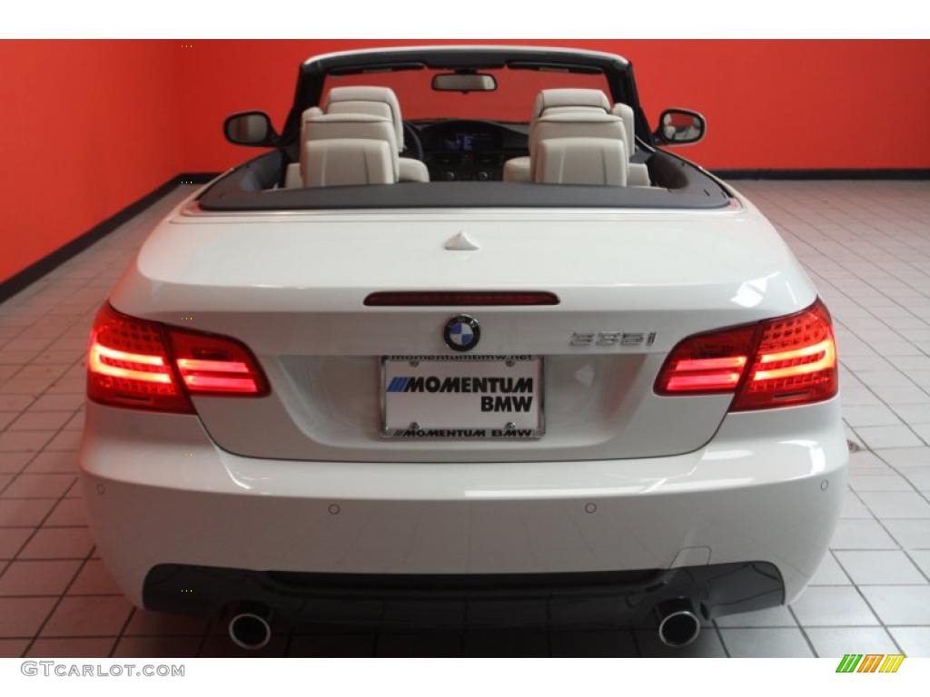 2011 3 Series 335i Convertible - Alpine White / Oyster/Black Dakota Leather photo #25