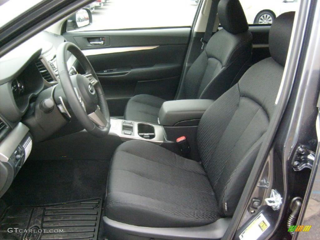 2011 Outback 2.5i Premium Wagon - Graphite Gray Metallic / Off Black photo #3