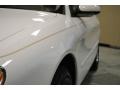 Vibrant White - Taurus SEL Photo No. 4