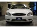 2007 Vibrant White Ford Taurus SEL  photo #15