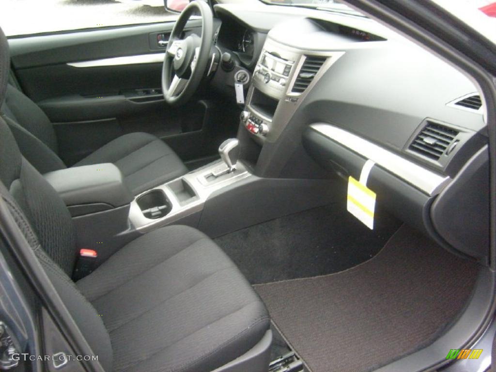 2011 Outback 2.5i Wagon - Graphite Gray Metallic / Off Black photo #5