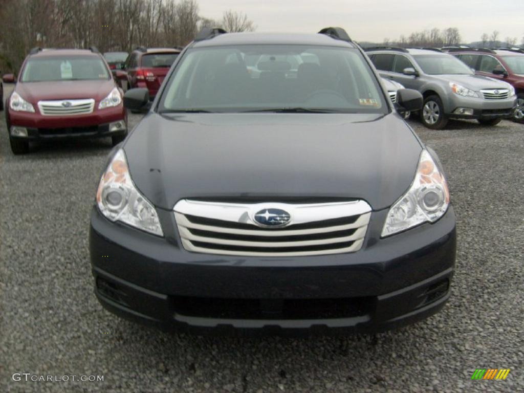 2011 Outback 2.5i Wagon - Graphite Gray Metallic / Off Black photo #6