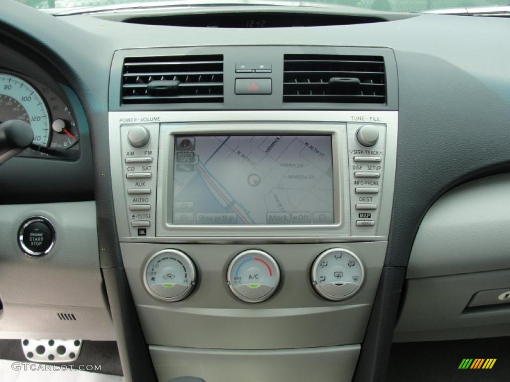 2011 Toyota Camry SE Navigation Photo #47062064