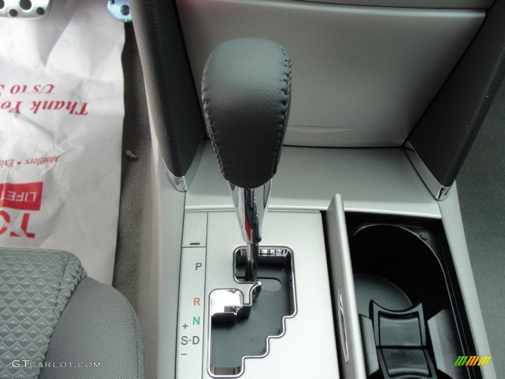 2011 Toyota Camry SE 6 Speed ECT-i Automatic Transmission Photo #47062118