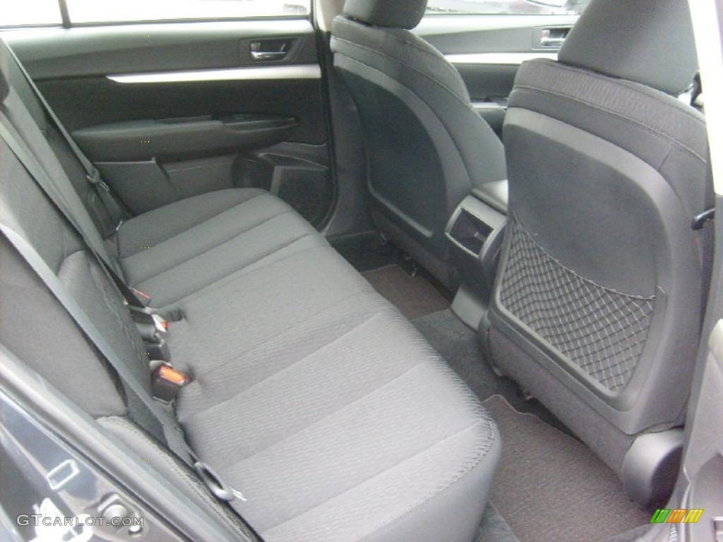 2011 Outback 2.5i Wagon - Graphite Gray Metallic / Off Black photo #17
