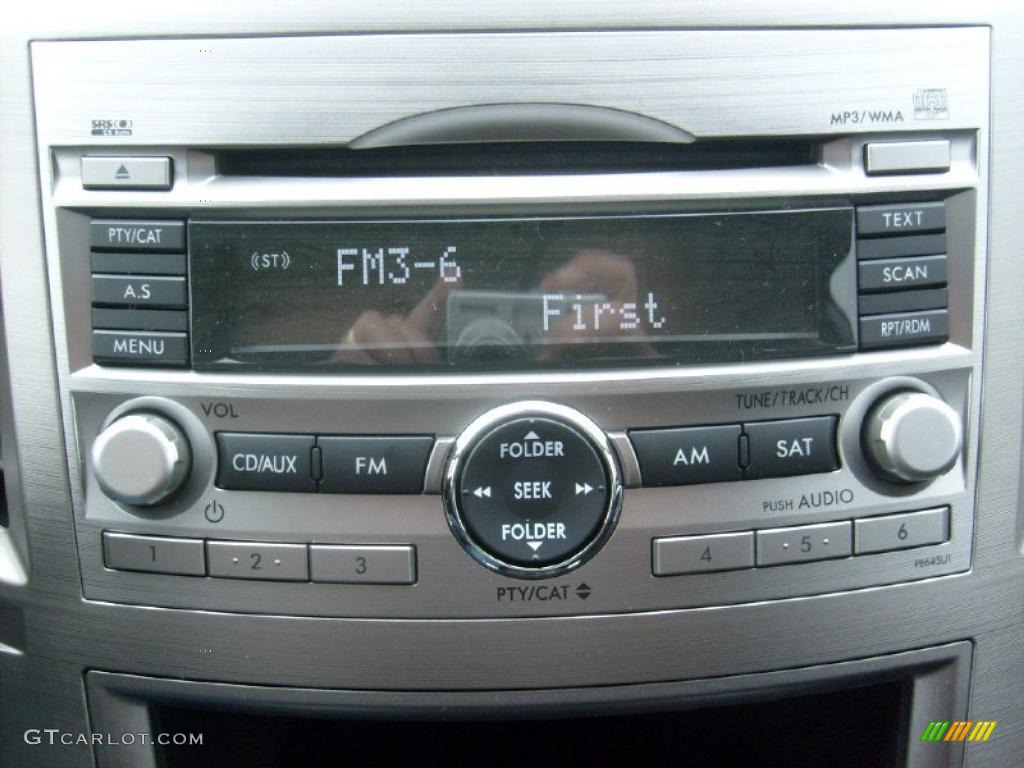 2011 Outback 2.5i Wagon - Graphite Gray Metallic / Off Black photo #19