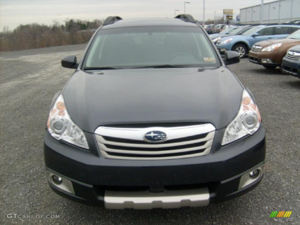 2011 Outback 2.5i Limited Wagon - Graphite Gray Metallic / Off Black photo #6
